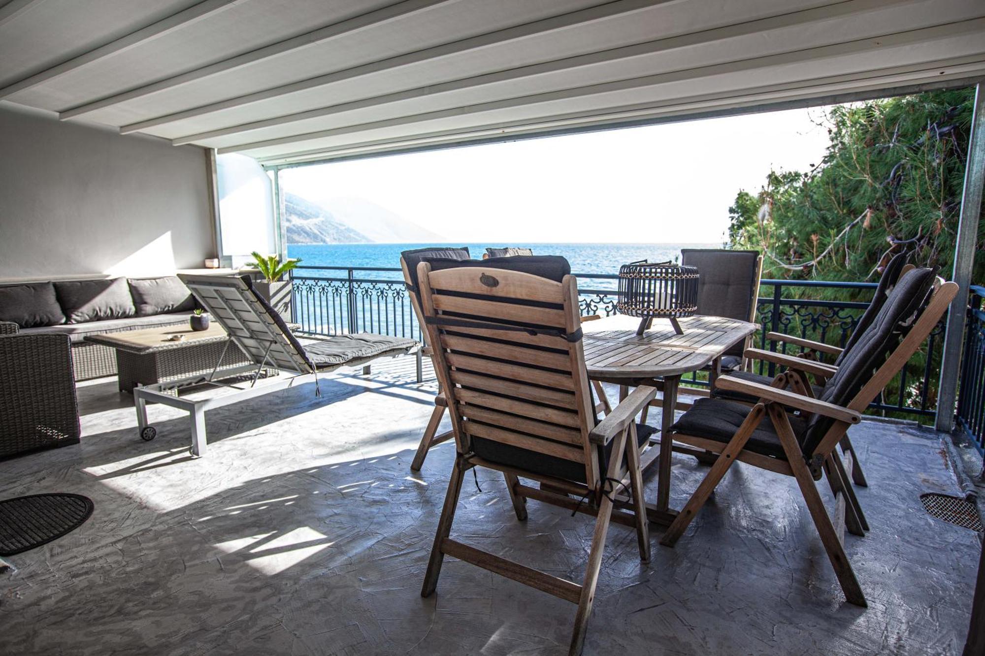 Kalafatis Beach Home Itea Oda fotoğraf